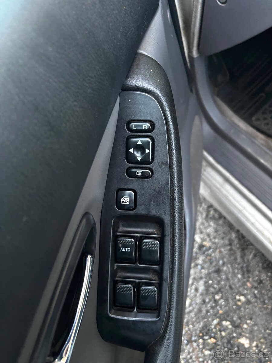 Subaru legacy 2.5 - 9