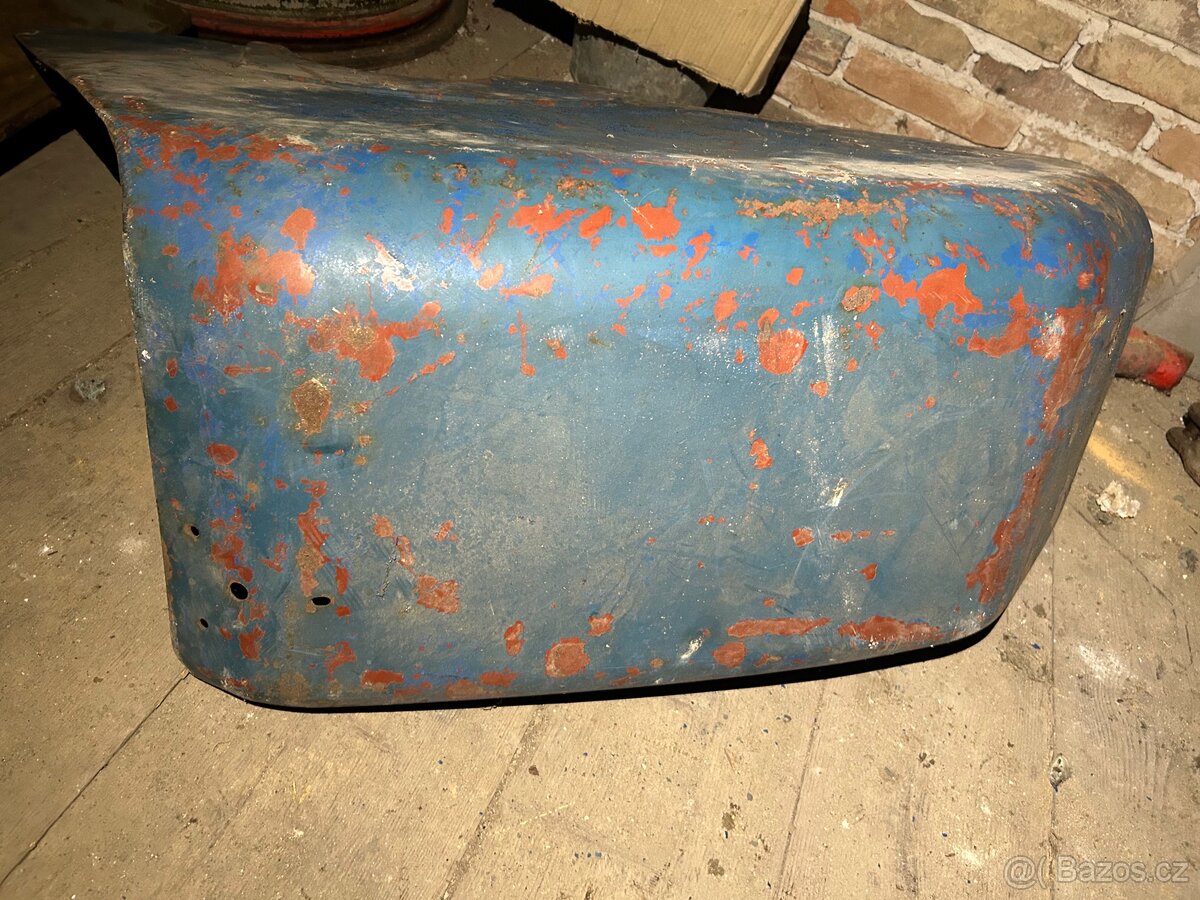 Levý blatník Zetor 3011 - 9