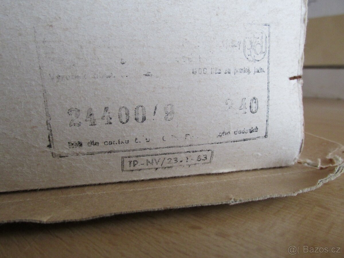 HISTORICKÉ VÁNOČNÍ OZDOBY - 9