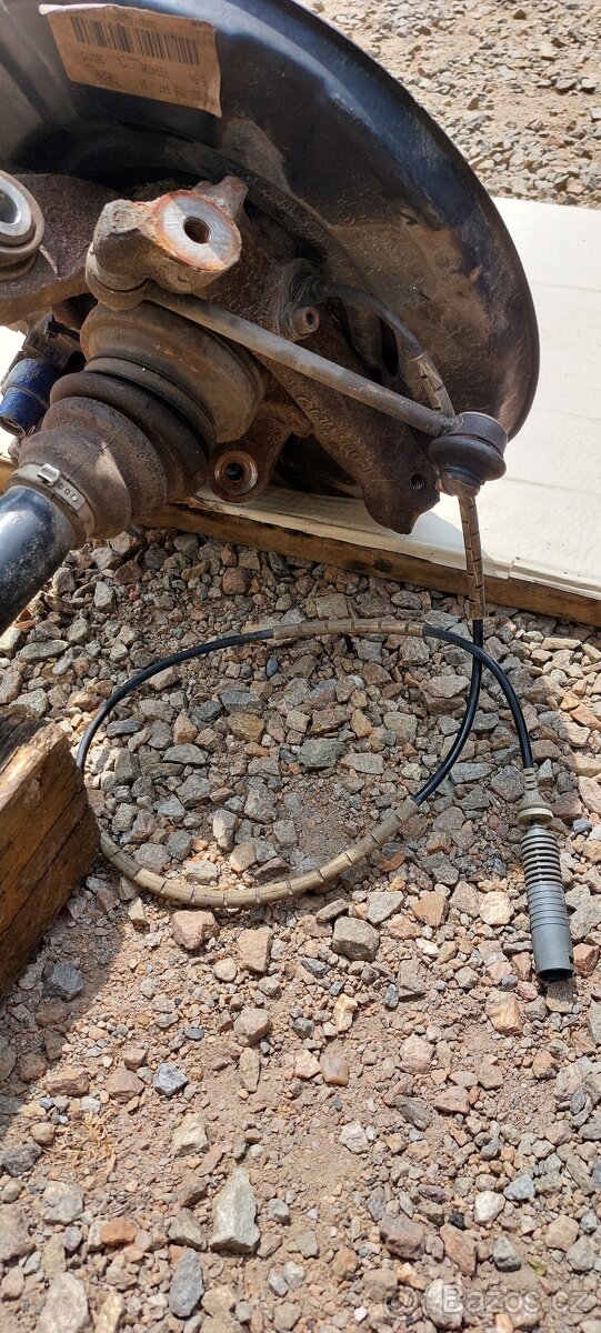 Těhlice s poloosami - BMW E92 325i - 9