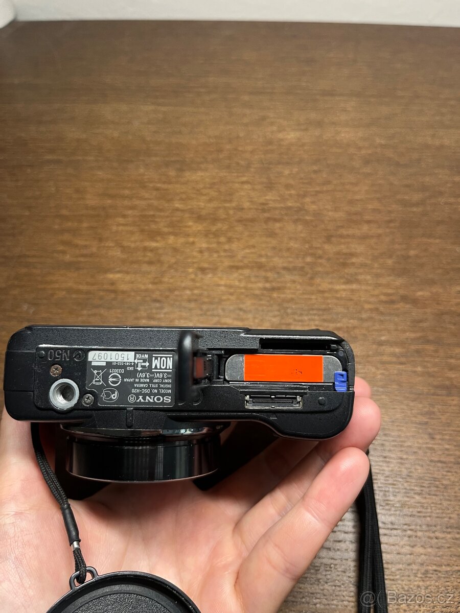 Sony Cybershot H20 - 9