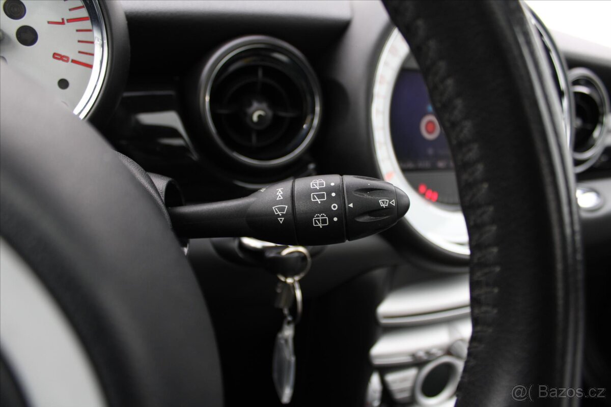 Mini Cooper S JCW 1.6T 155kW PANORAMA NAVI (2008) - 9