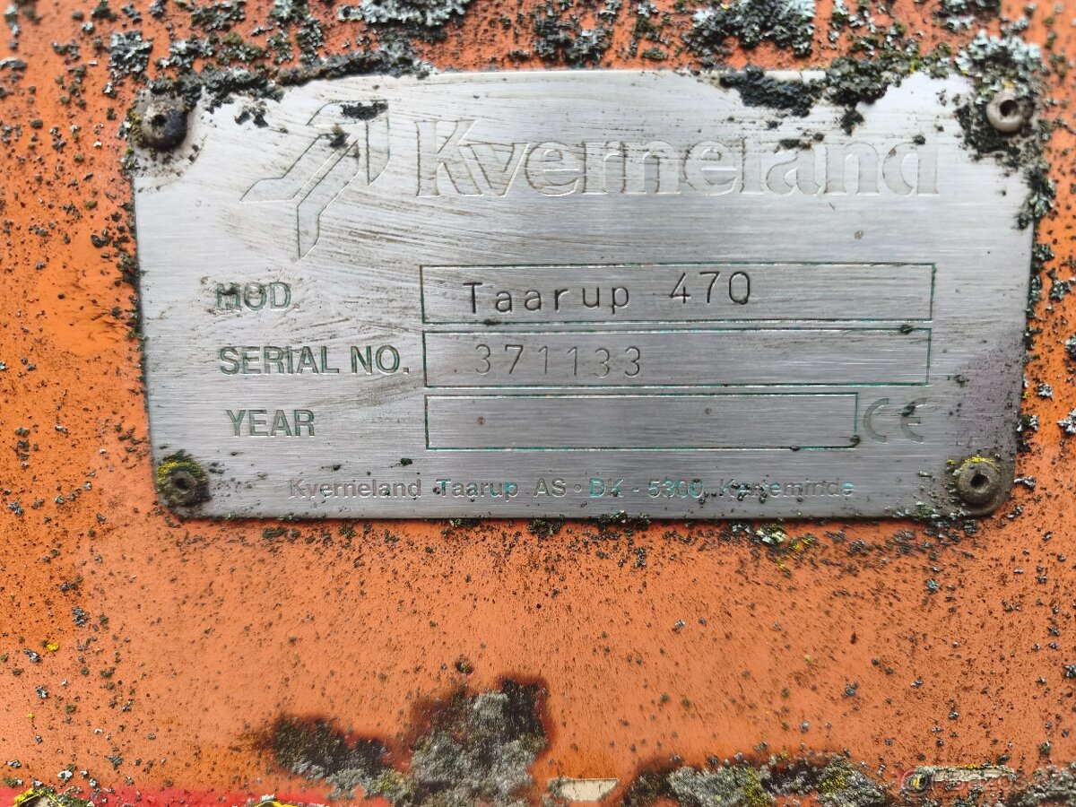 Kverneland Taarup 470 senážní vůz - 9