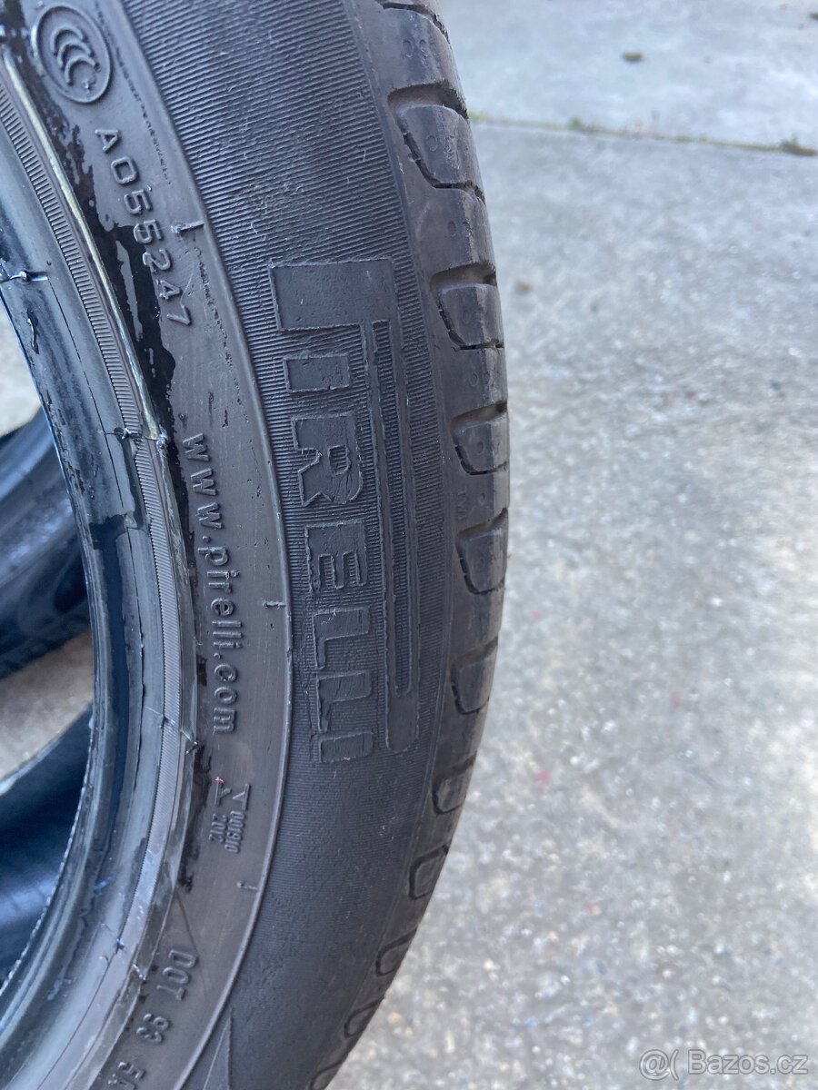 Pneu Pirelli 255-45-19 - 9