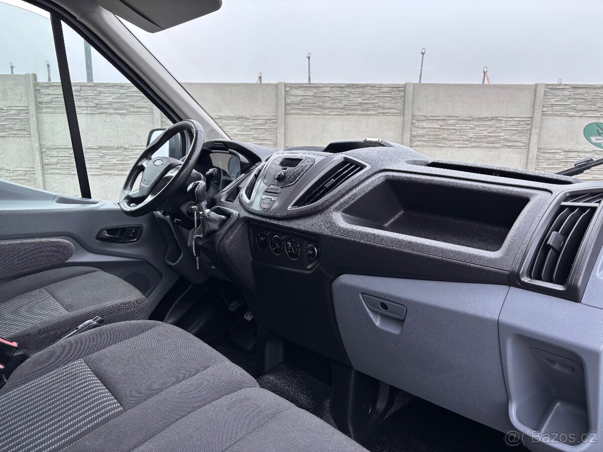 Ford Tranzit L3H2 rv 2019 96KW Pojízdná dílna 71.000km Klima - 9