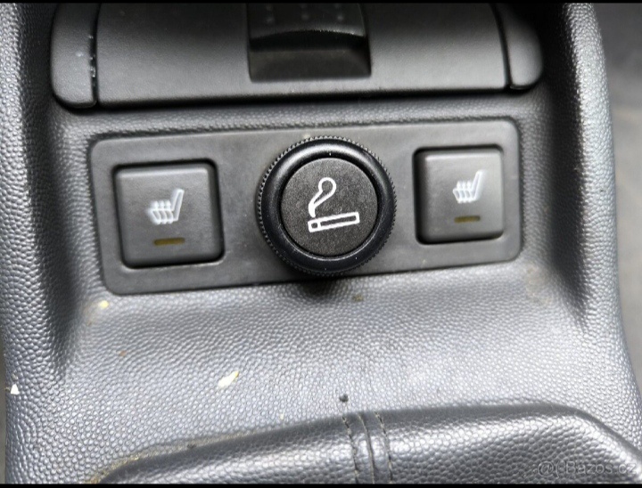 OPEL CORSA 1,2i TWINPORT - 9