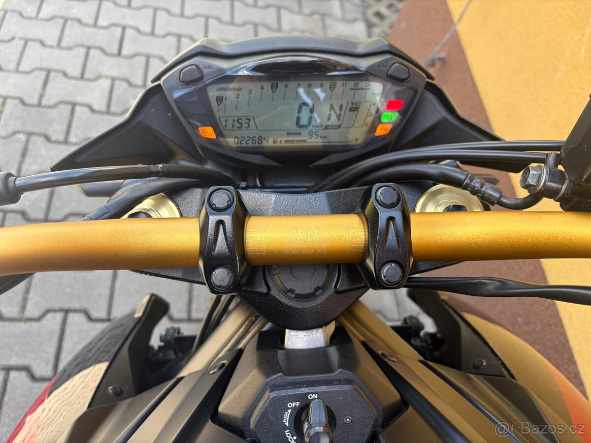 Suzuki GSX-S 750 - 9