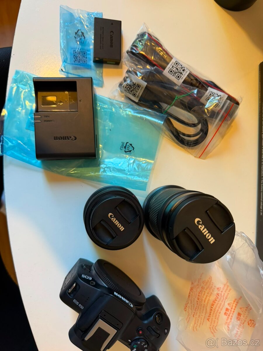 Canon EOS R50 - 9