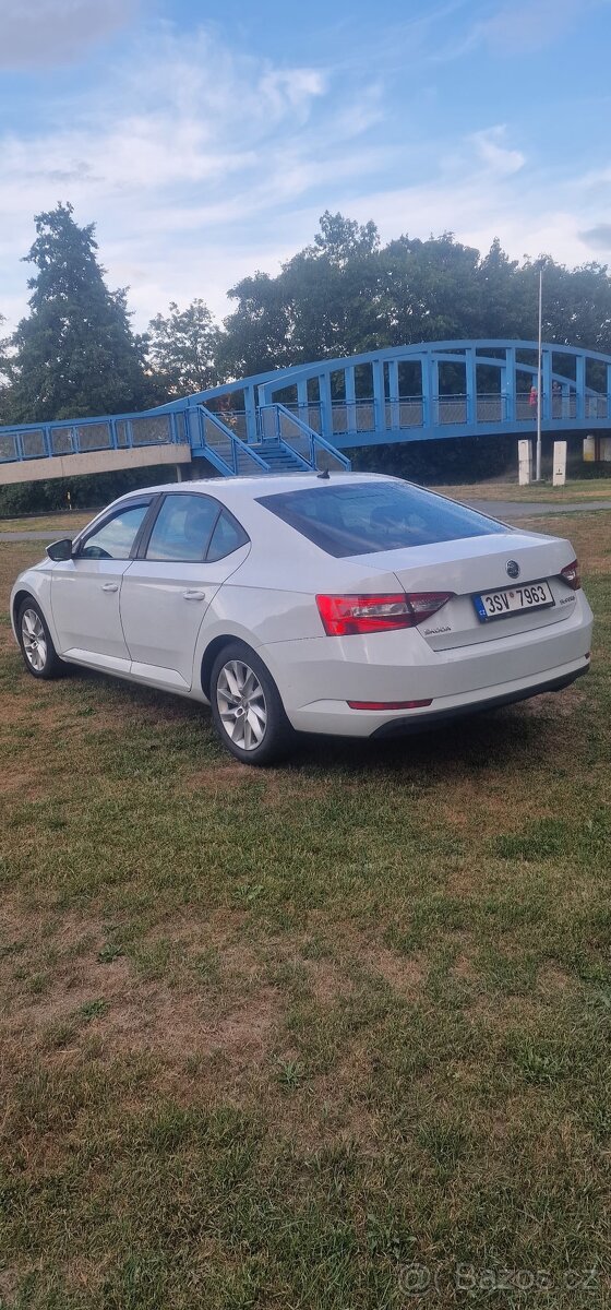 Škoda Superb 3 2.0 TDI 110.kw - 9