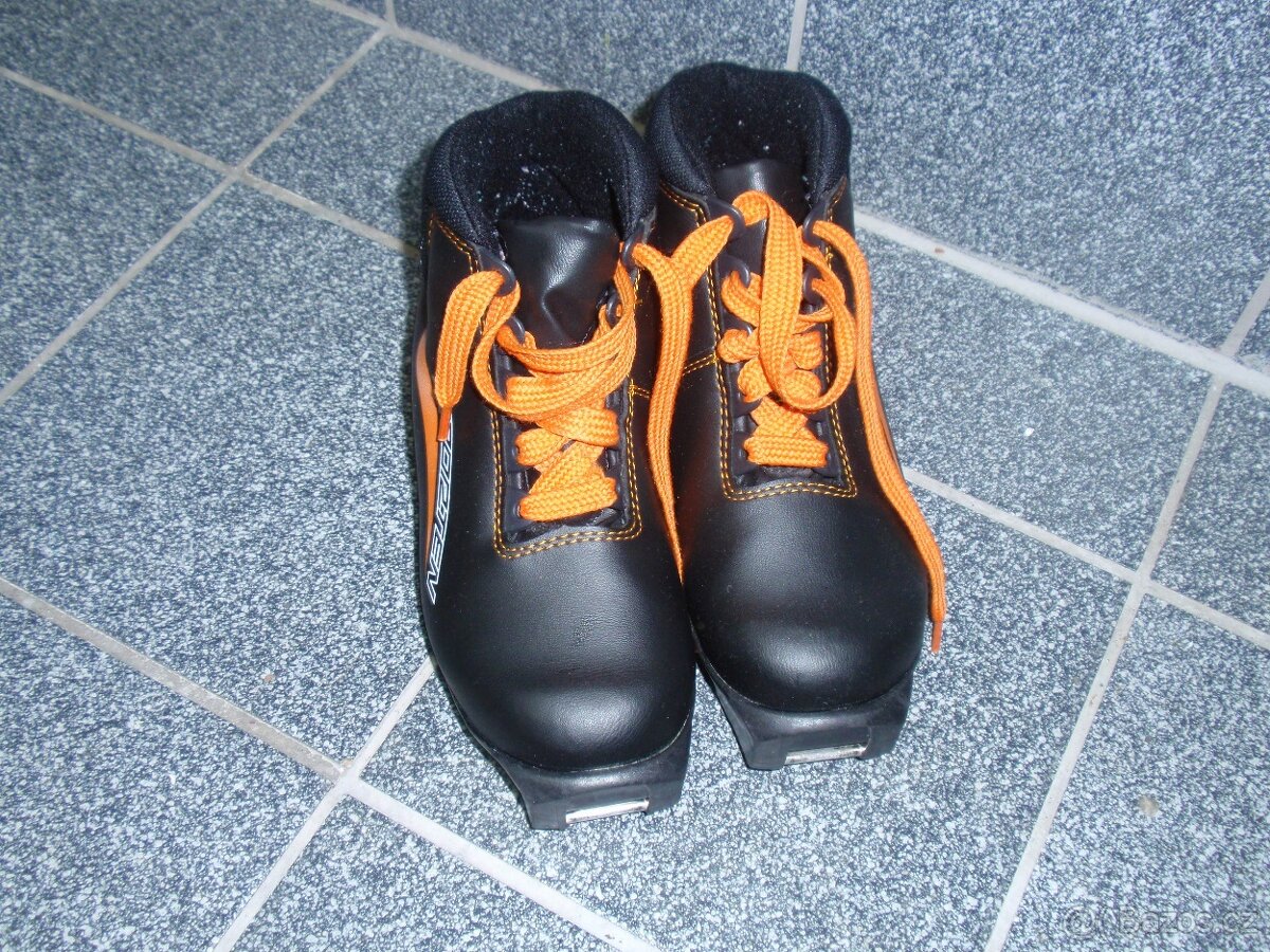 SET BĚŽKY TECNO 120 CM+HŮLKY 105 CM+BOTY VEL.34 - 9