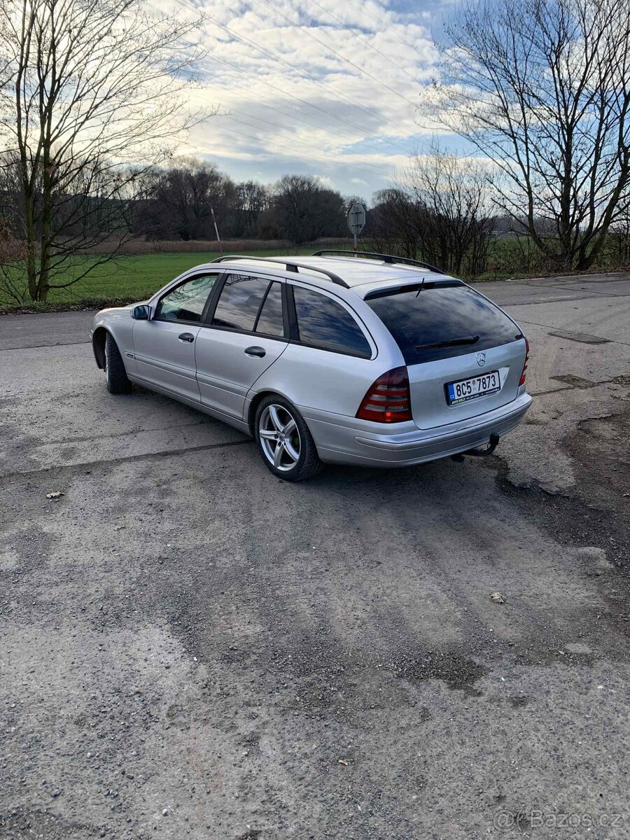 Mercedes C200 cdi 2.2 - 9