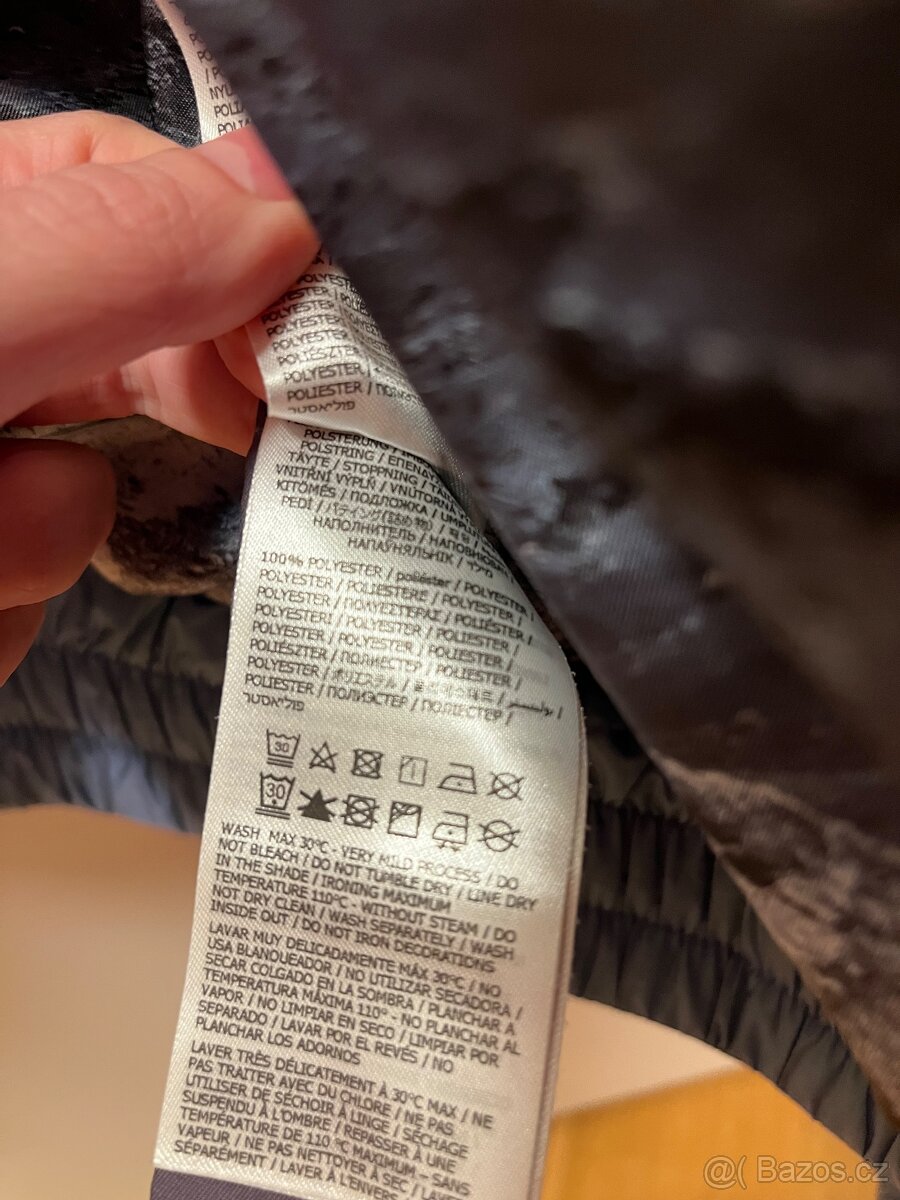 Guess dámská bunda - 9