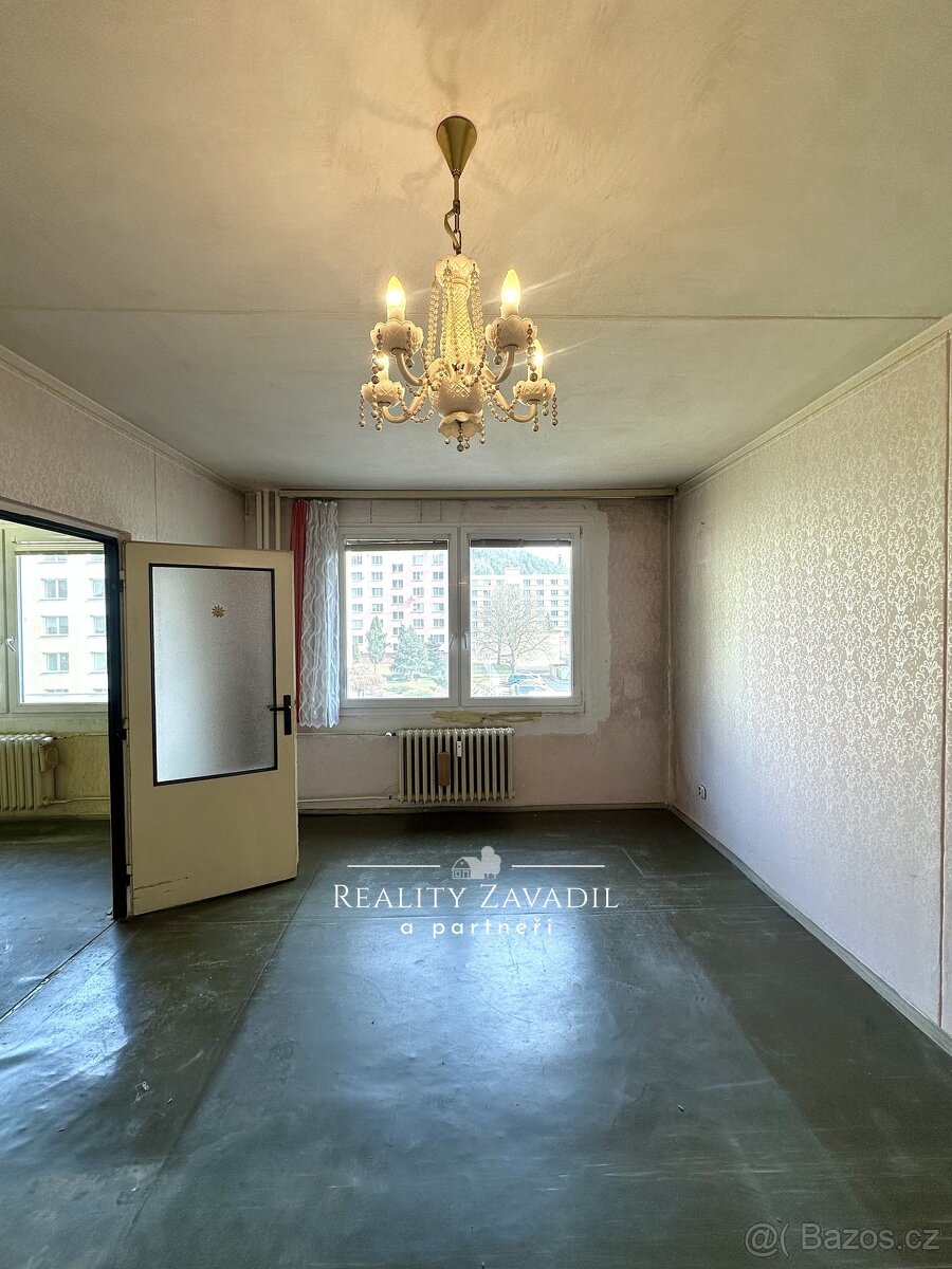 Prodej bytu 1+1 35 m², Úpice, ev.č. 01098 - 9