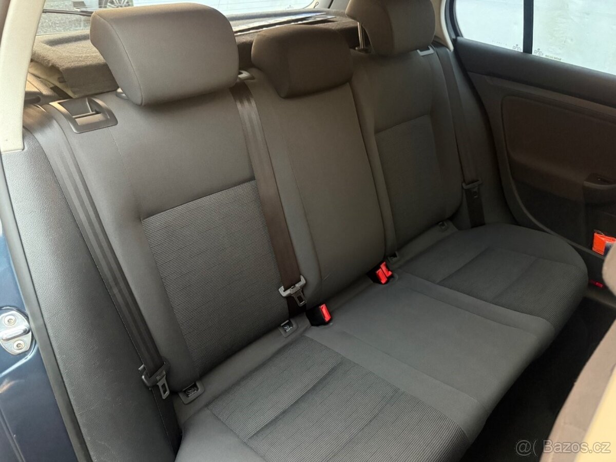 Volkswagen Golf, 1,4i 59kW Klima, ČR, ROZVODY - 9