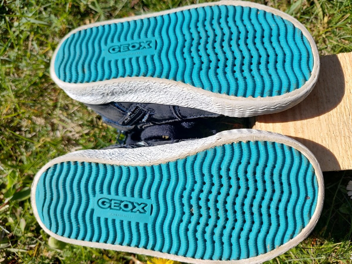 ZÁNOVNÍ Boty GEOX kožené s membránou vel. 25 - 9