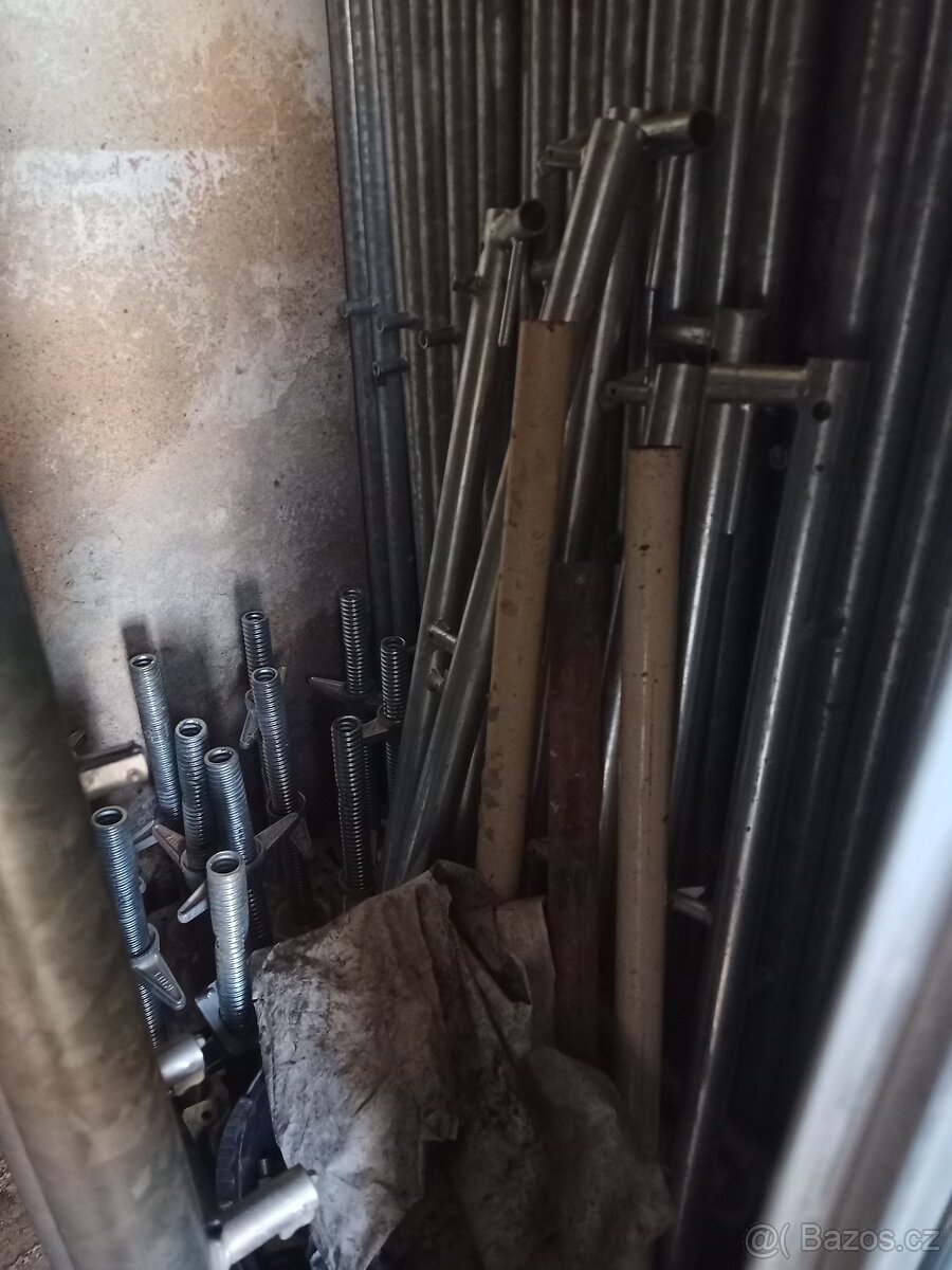 Prodám lešení mj uni 70 plettac - 9