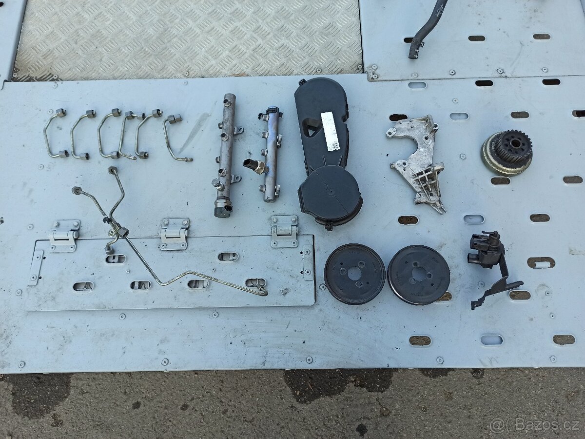 PŘÍSLUŠENSTVÍ MOTORU - AUDI Q7 3.0TDi 171kW BUG - 9