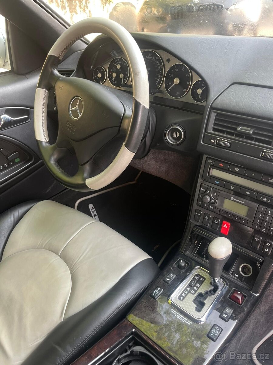 SLEVA. Mercedes-Benz SL 500 „Silver Arrow“ - 9