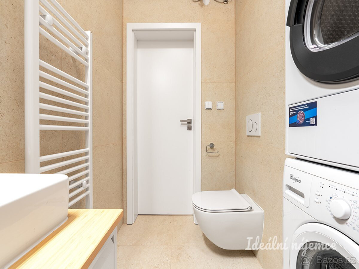 Pronájem bytu 3+1, Plzeňská, Smíchov, 46 m2 - 9