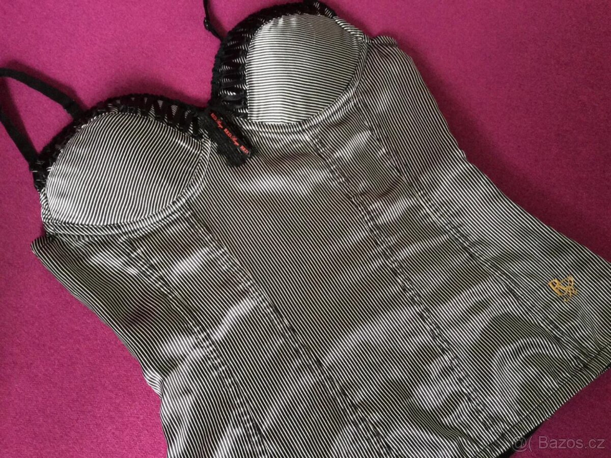 Balík pěkného oblečení, vel.S-M. - 9