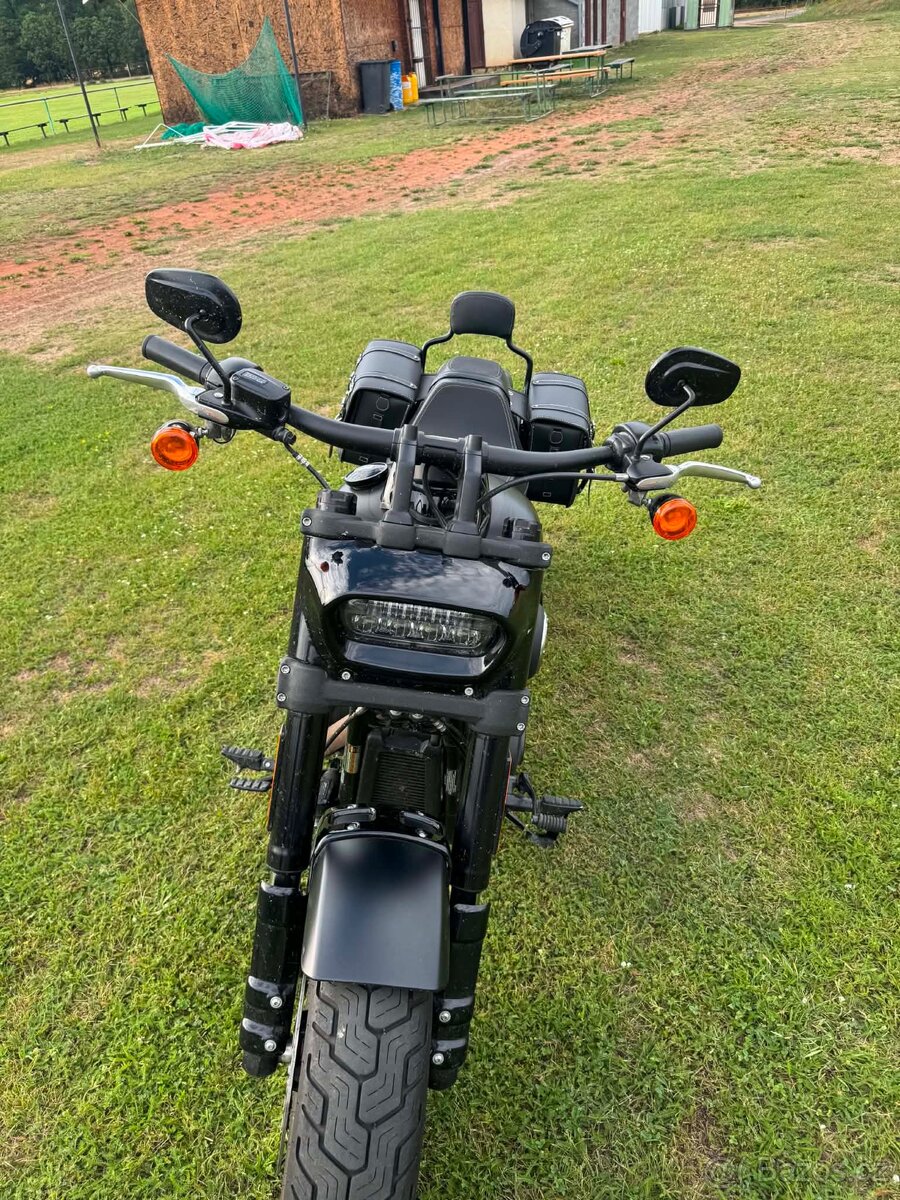 Harley Davidson - 9