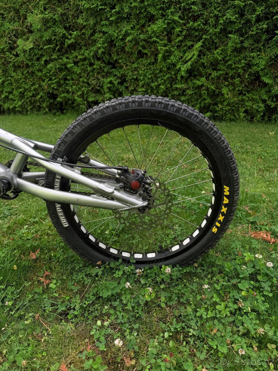 Trialové kolo ECHO KIDS 20” - 9