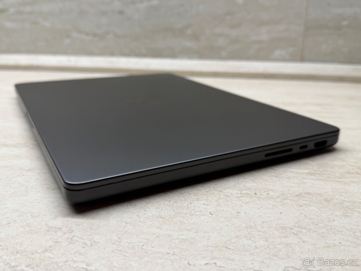 MacBook Pro 2024 14" M4 Pro 24/512GB, 100% batéria - 9