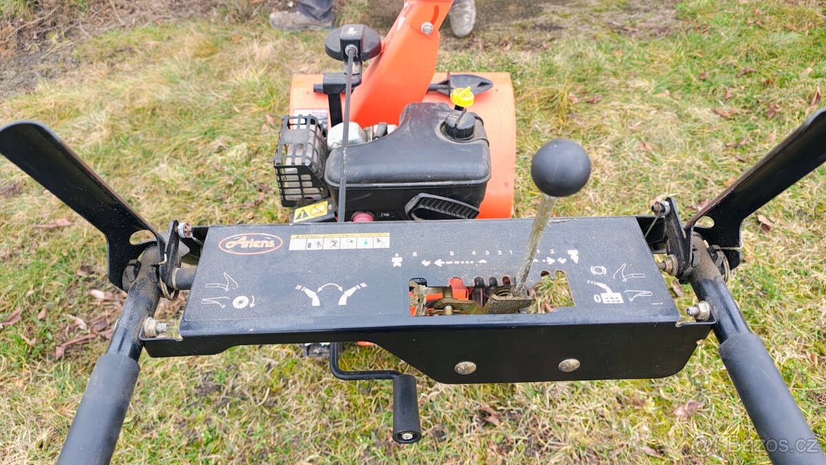 Sněžná fréza Ariens 7524 - 9