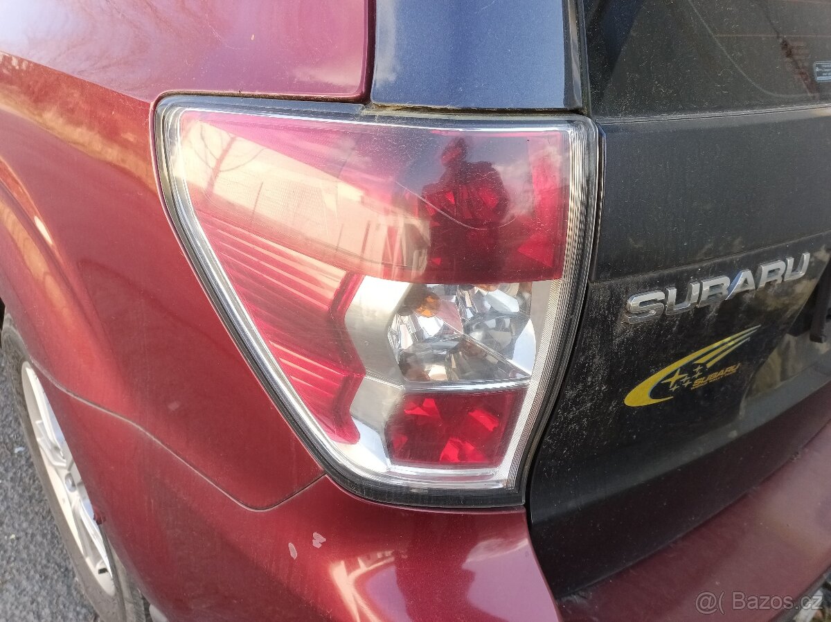 Subaru Forester 2.0D - Náhradní díly - 9