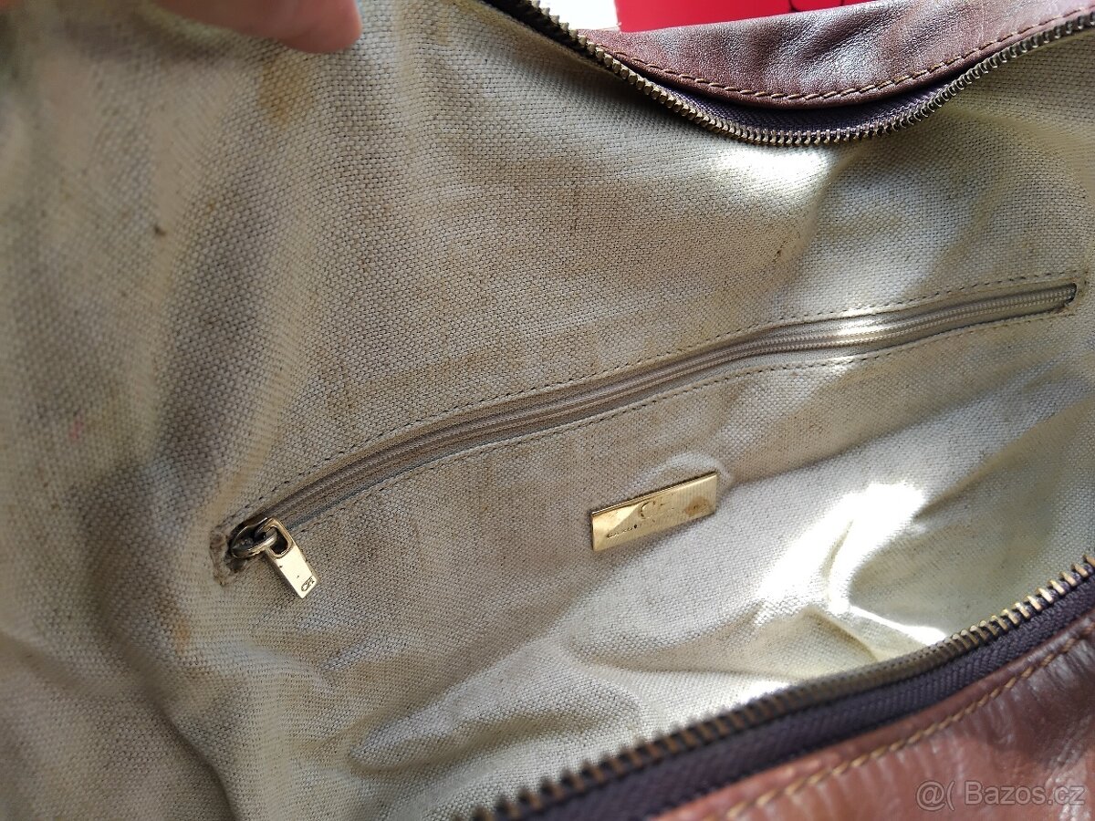 Kožená kabelka Carolina Herrera - 9