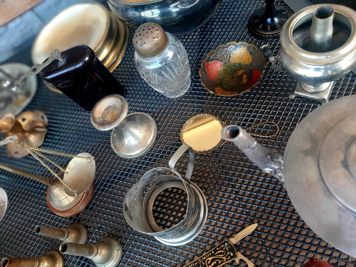 Starožitné předměty.. - 9