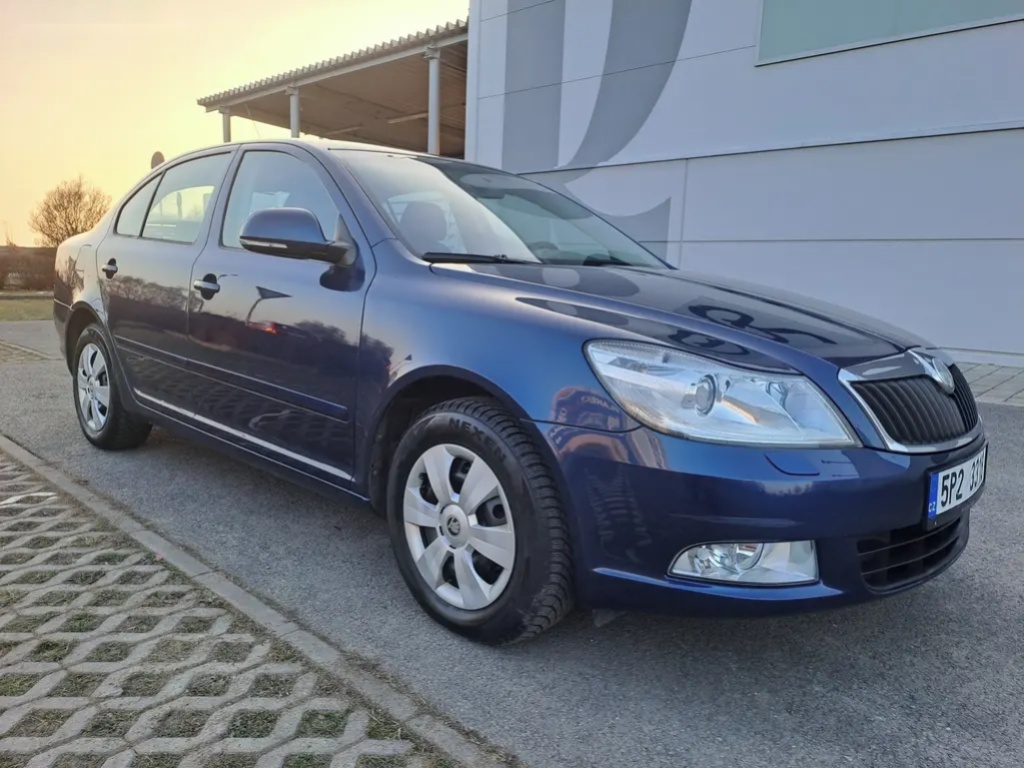Škoda Octavia, 1.6i 75KW ELEGANCE 2.MAJITEL - 9