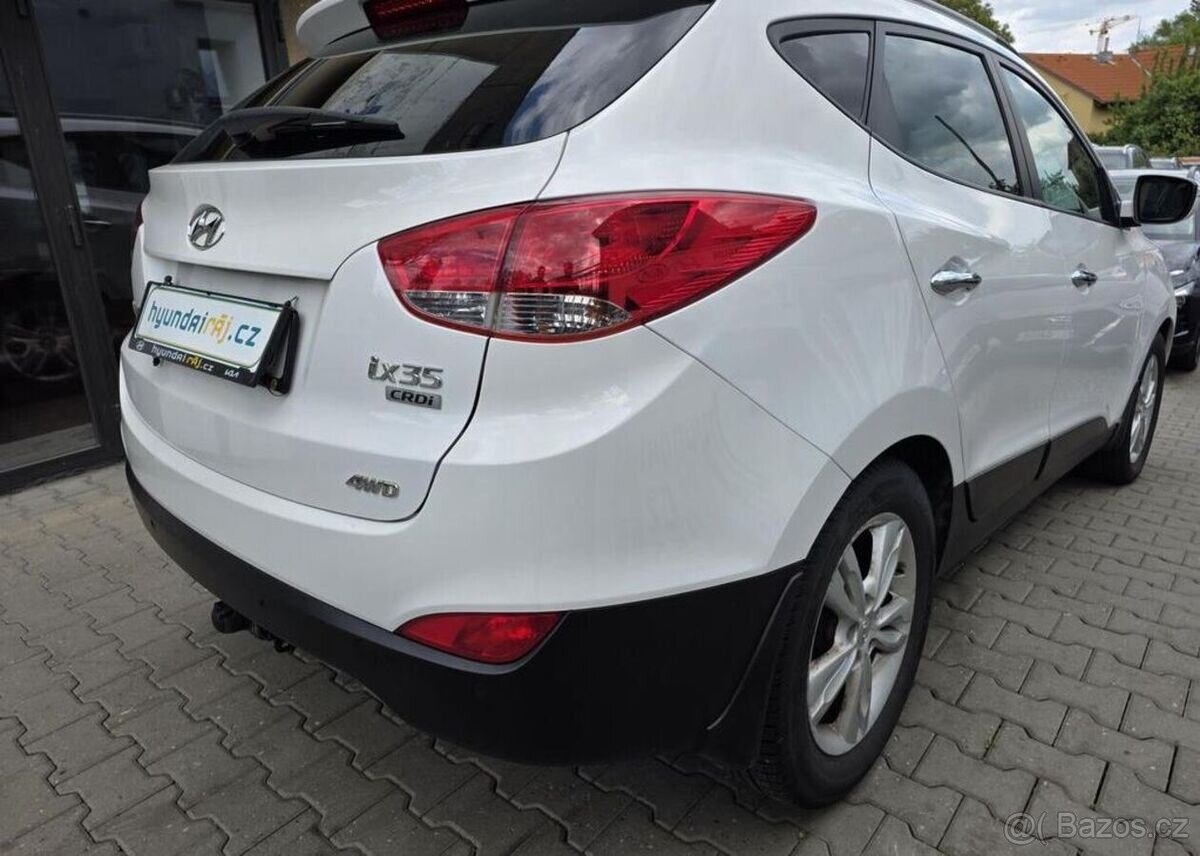 Hyundai ix35 2.0-4x4-AUTOMAT-TEMPOMAT - 9