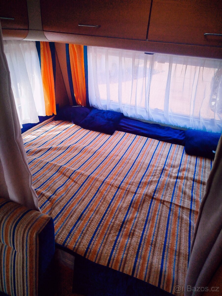 Obytný přívěs karavan Knaus Eifelland Holiday 460 - 9