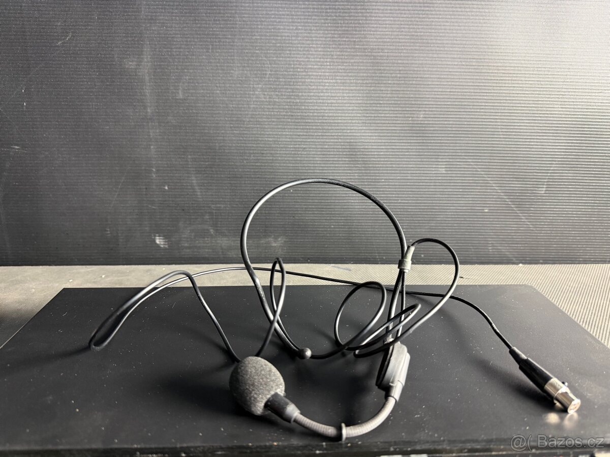 LD Systems WS1G8  Wireless Mic System 2xHandheld Microphones - 9