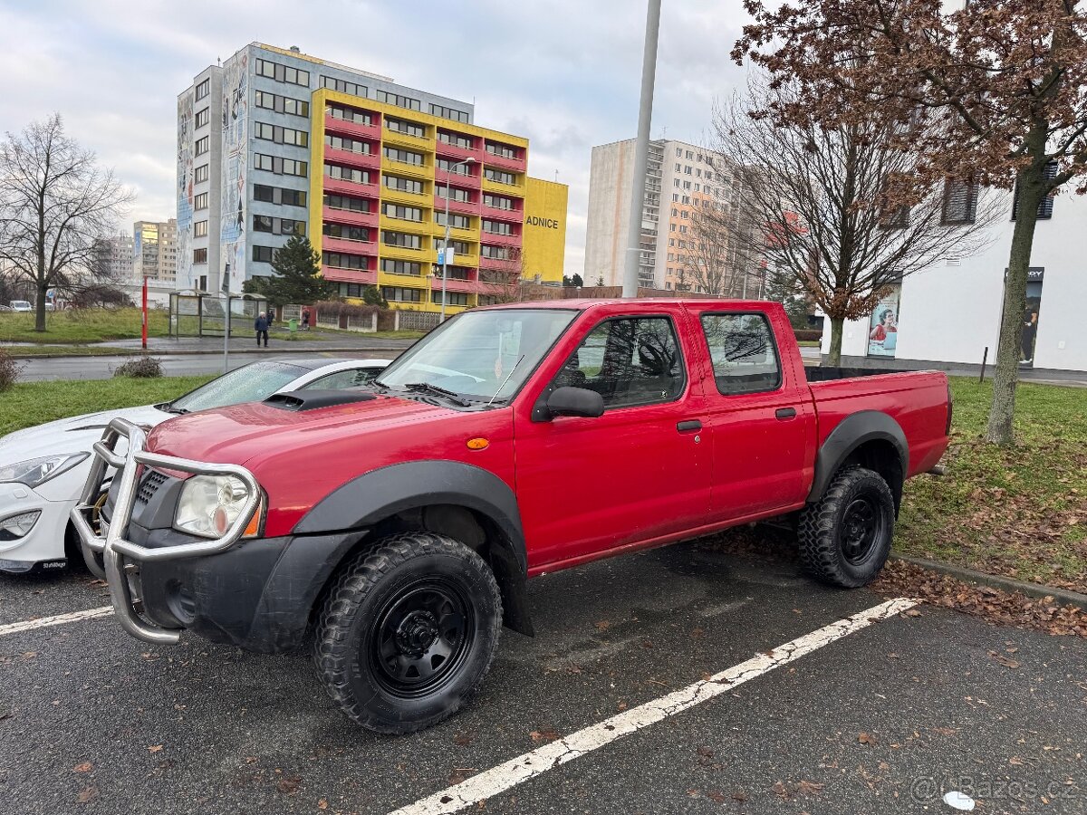 Nissan Navara np300 - 9