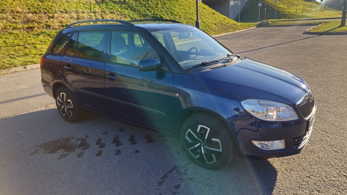 Prodám Škoda Fabia 1.2, 77 kW, r. 2010 - 9
