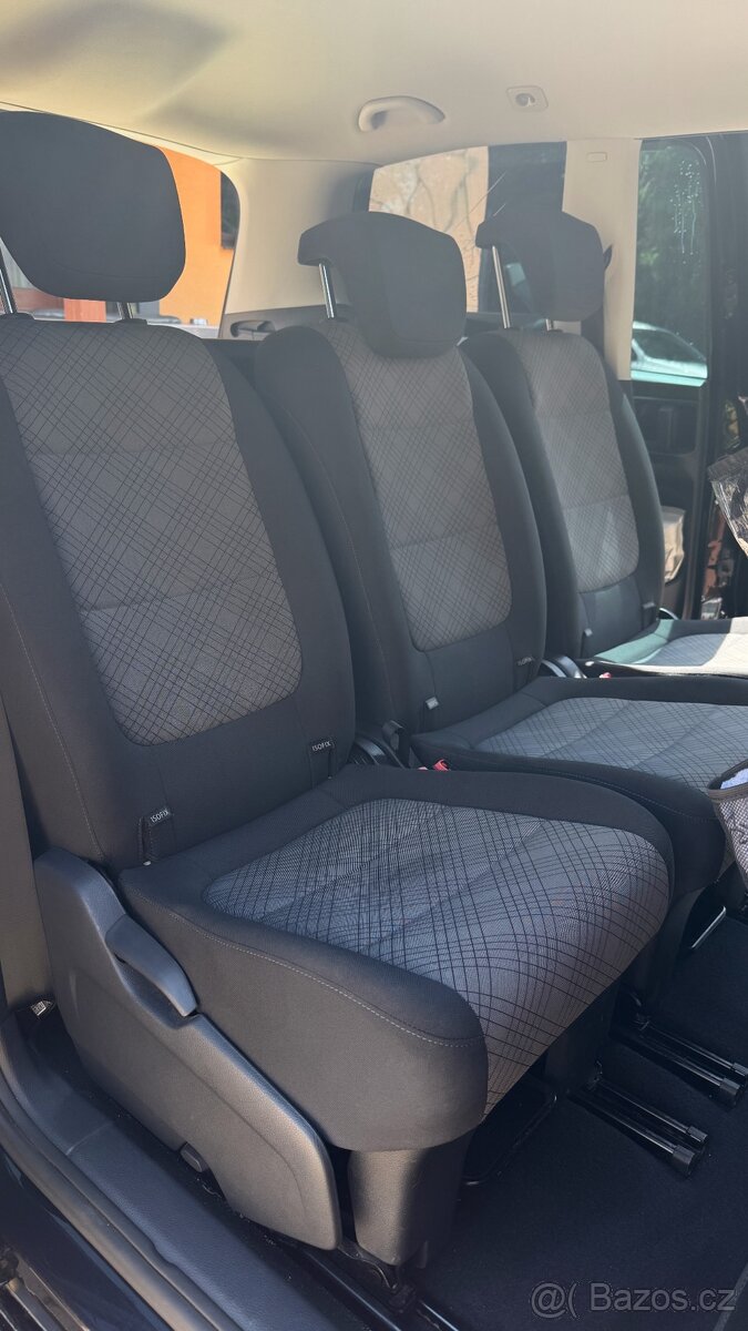 Volkswagen Sharan 2.0 TDi - 9