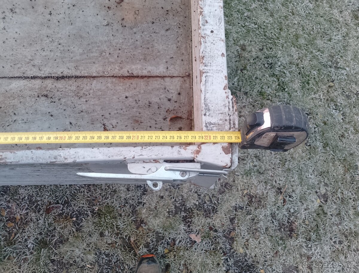 Přívěs bez tp - 9