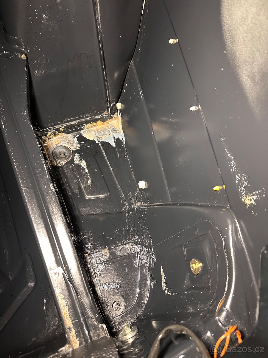 Mercedes Benz w201 190e 1.8 automat - 9