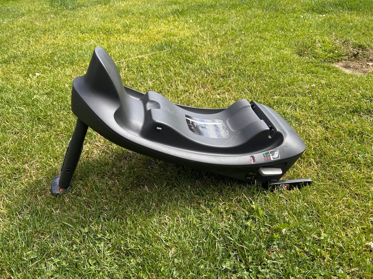 Autosedačka Cybex Aton S2 I-Size + základna isofix 2023 - 9