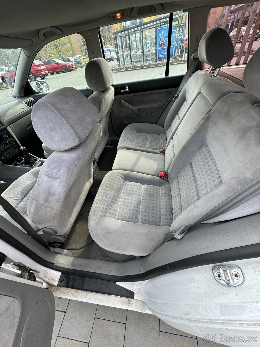 Golf IV, 1.9 TDI 66 kw - 9