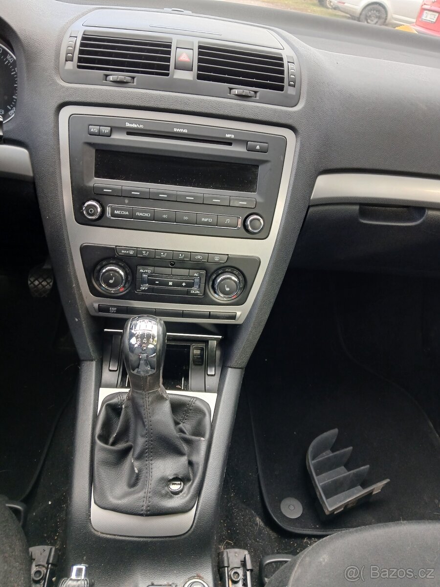 Škoda Octavia 2 1.8TSI CDAA 118kw prodám díly - 9