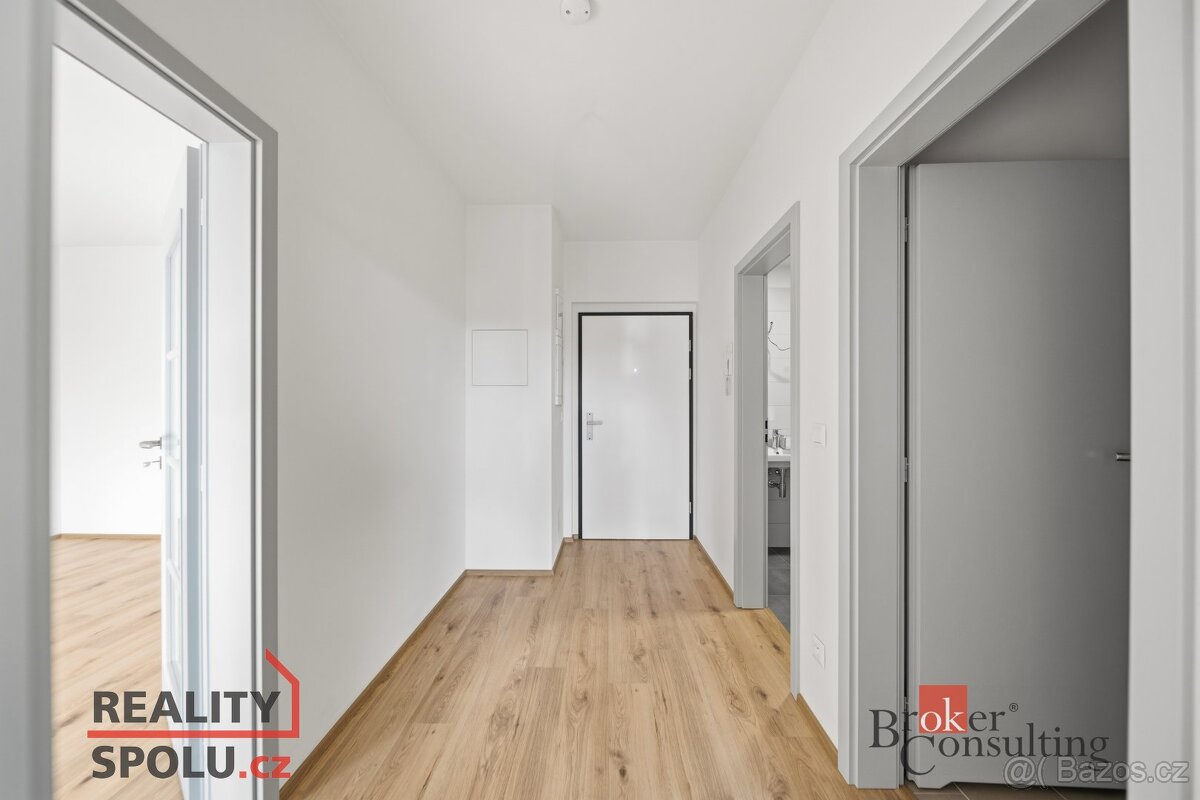 Podnájem, byty/2+kk, 53 m2, Nová Tesla 582, 53003 Pardubice, - 9