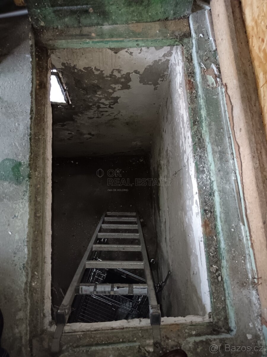 Zahrada s chatou, Otrokovice - 9