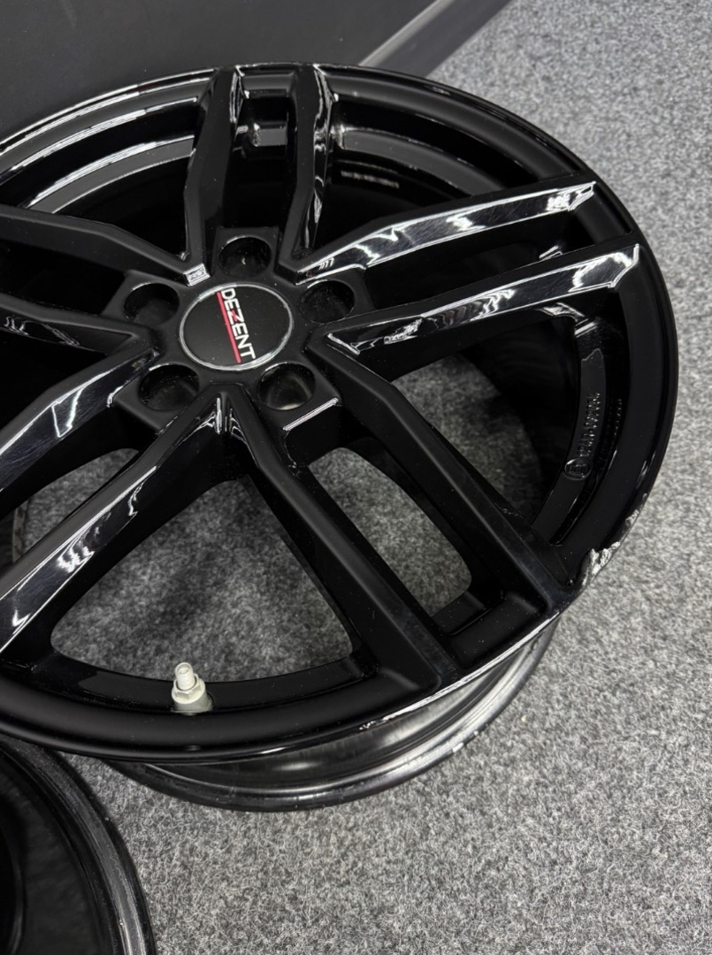 Alu Dezent 5x114,3 18” - 9