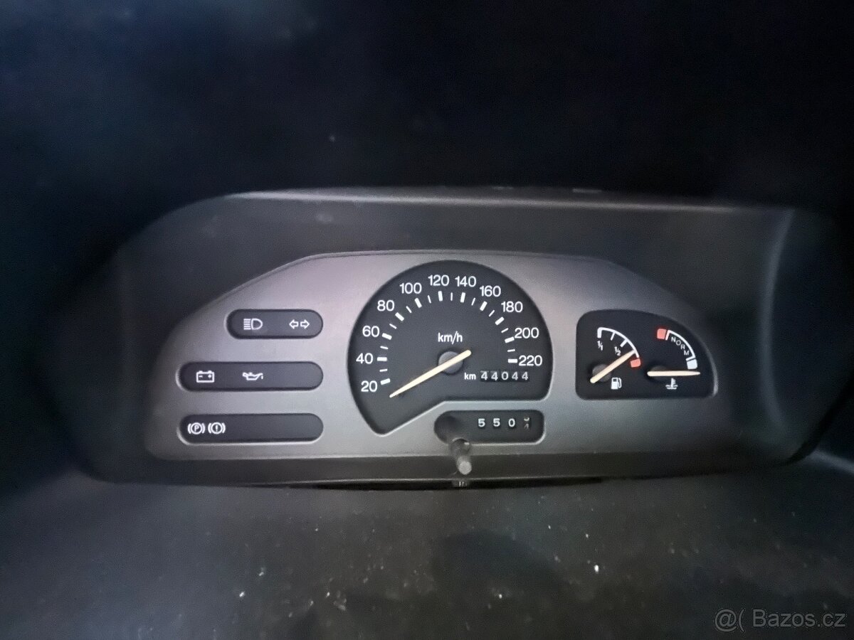 Ford Fiesta 1,2, benzin, 1996 - 9