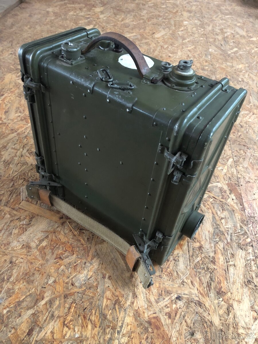 Vysílačka RF-108d - 9