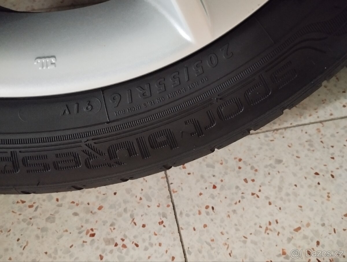 ALU 5x114,3 r16x7j ET 55, 205/55/16 Goodyear zánovní - 9