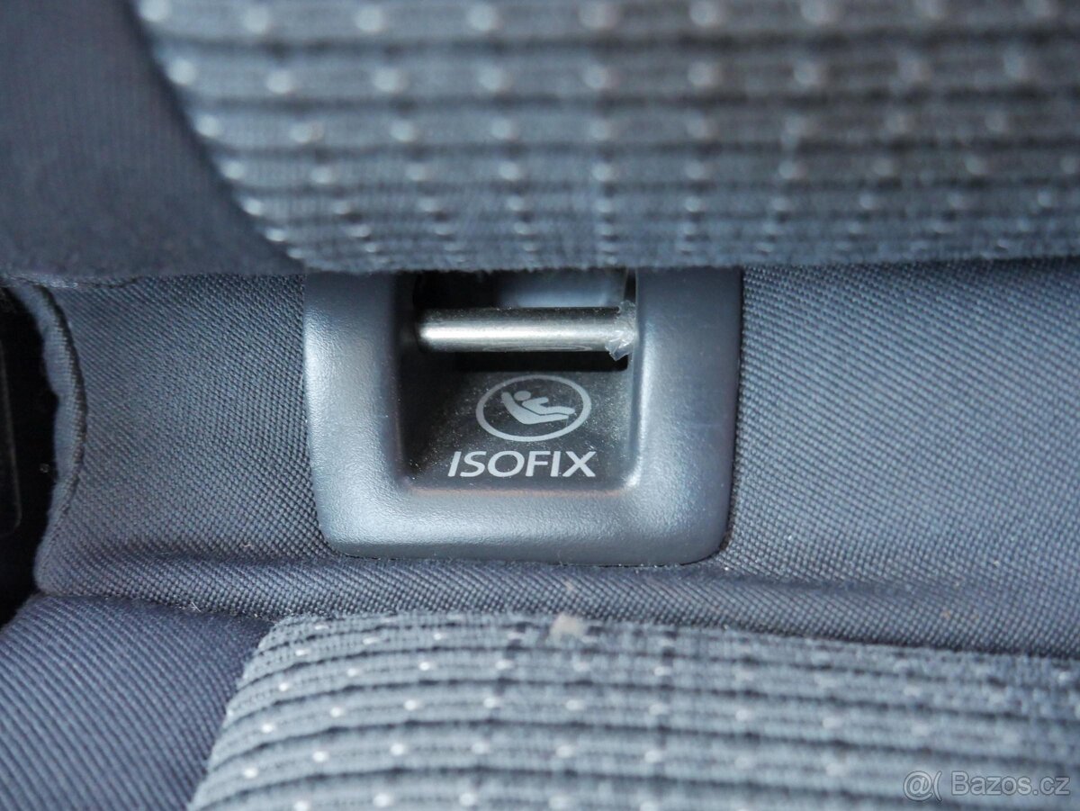 Volkswagen Jetta 1.6i , 75 kW benzín, 2007 - 9